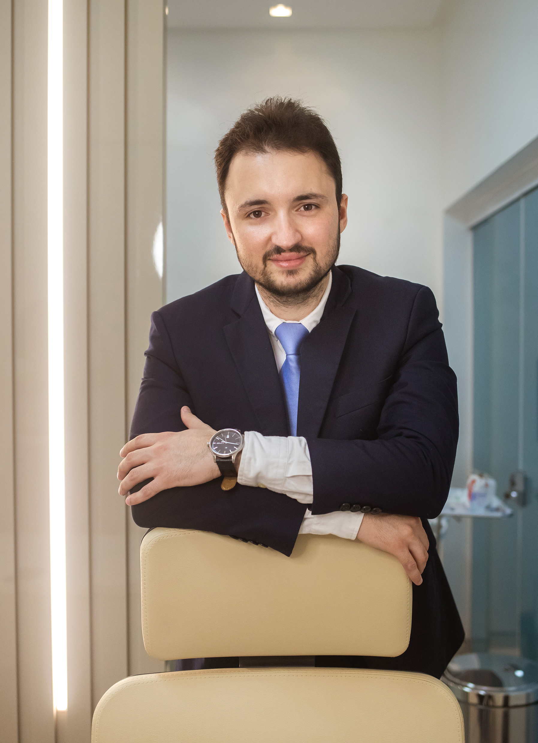Dr. Teodoro Bernardes, ortopedista